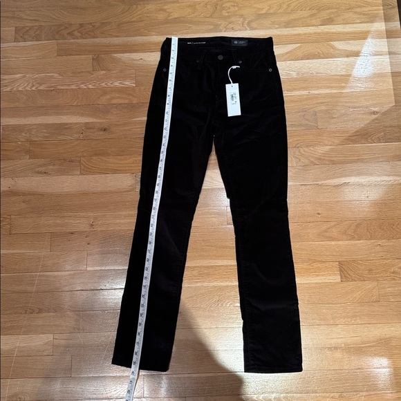 NWT AG Jeans Mari Slim Straight Jeans with Velvet-Feel Finish - Size 26 - Picture 8 of 10